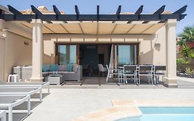 Luxurious Villa With Amazing Sea View And Pool