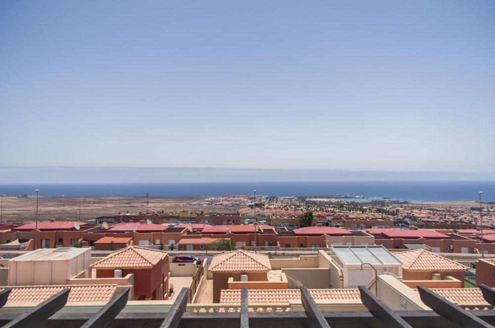 Luxurious Villa With Amazing Sea View And Pool Caleta De Fuste Exterior photo
