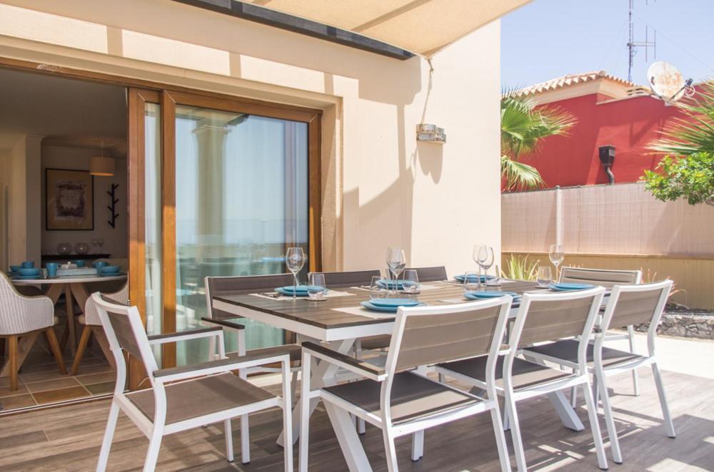 Luxurious Villa With Amazing Sea View And Pool Caleta De Fuste Exterior photo