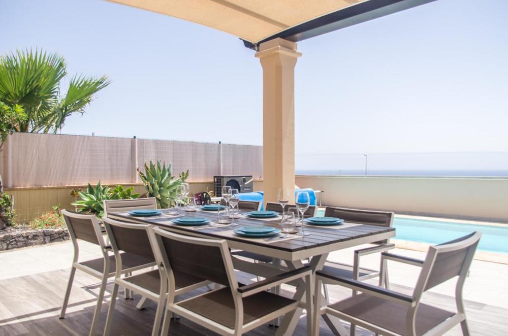 Luxurious Villa With Amazing Sea View And Pool Caleta De Fuste Exterior photo